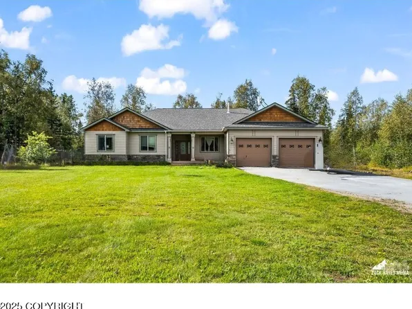 4006 N Farm Field Pl, Wasilla, AK 99623