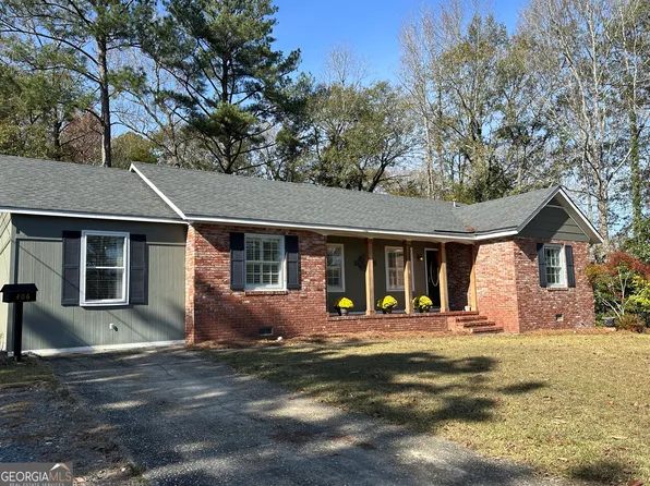 406 Parkman Dr #48, Manchester, GA 31816
