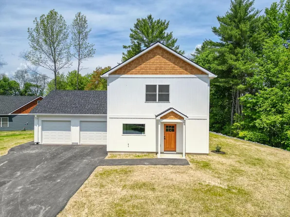 11 Village Green Circle, Oakland, ME 04963