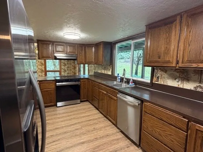23601 Labare Rd #A — Photo 39