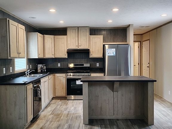 2nd image of 1312 Westgate Dr #6