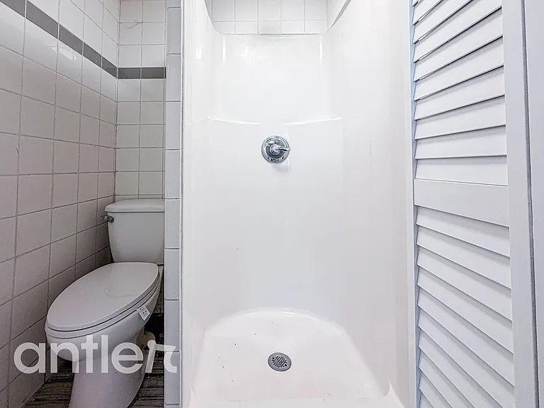 5617 Lexington Ave #A317 — Photo 19