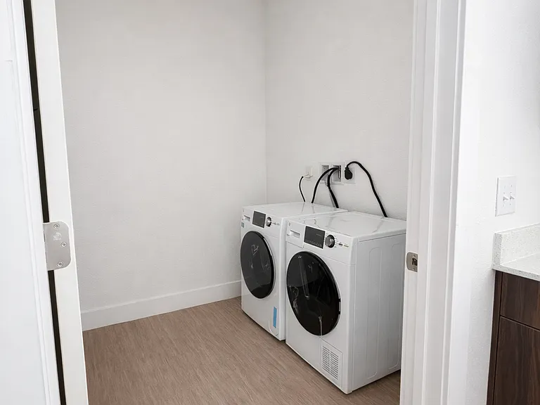 Elevate Your Comfort at Bibb Senior Living! — Photo 6