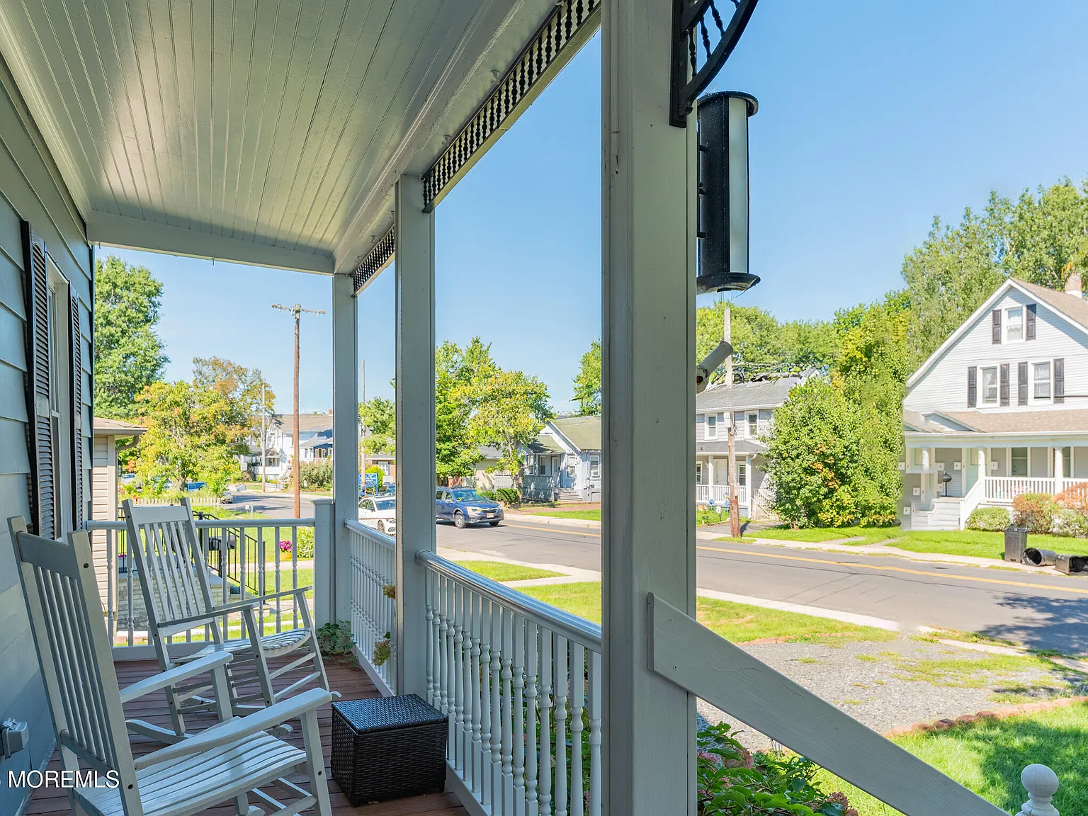 2 bed, 1.5 bath, 1276 sqft, $3,900 — Photo 3