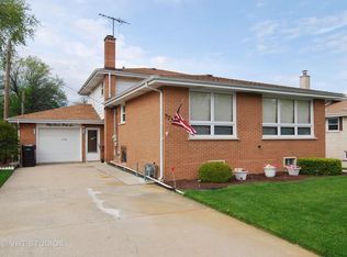 5736 Rose Ct, Berkeley, IL 60163