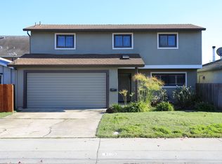 1020 Dartmoor Cir, Lodi, CA 95240