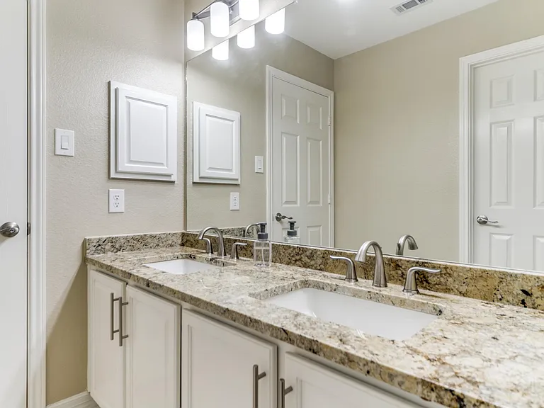 8603 Taylor Walk — Photo 18
