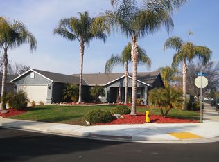 560 6th St, Sanger, CA