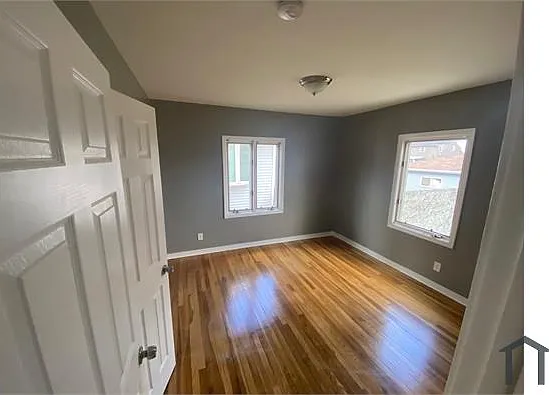 34 Elizabeth St — Photo 4