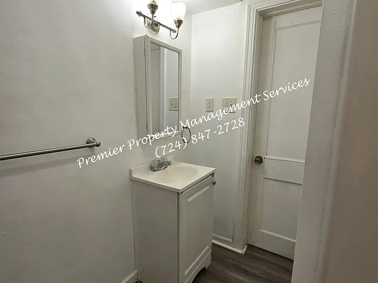 717 W New Castle St #2 — Photo 20