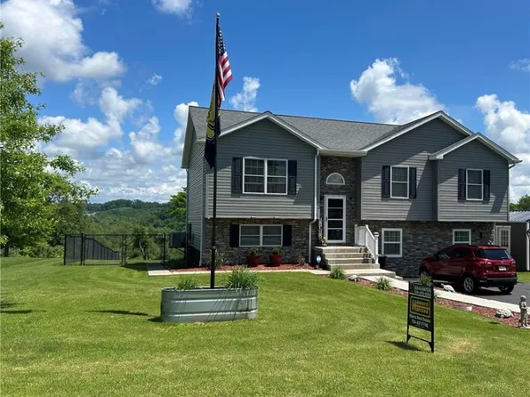 309 Shagbark Rd, Grindstone, PA 15442