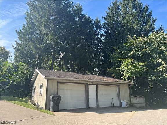 2nd image of 65749 N 77th Dr