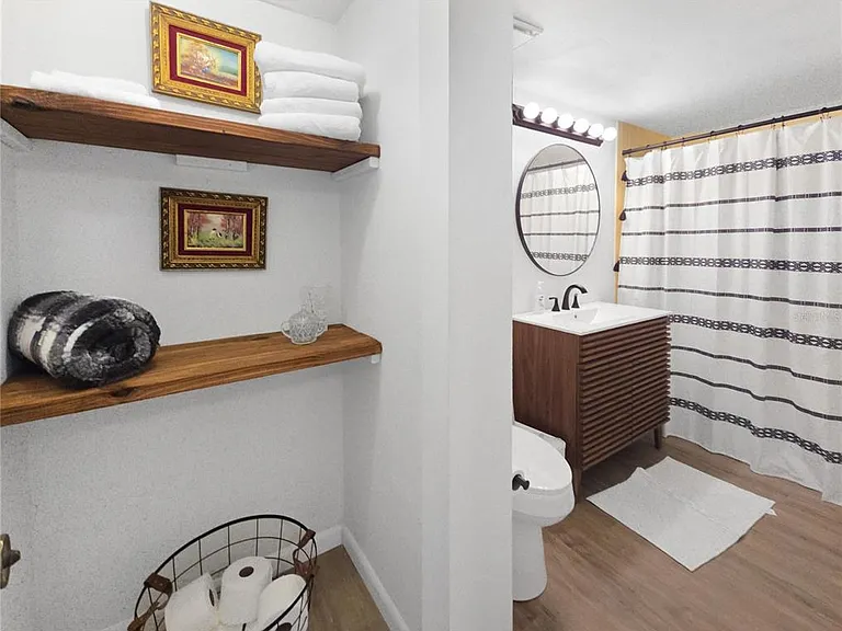 623 Midway Dr #B — Photo 17