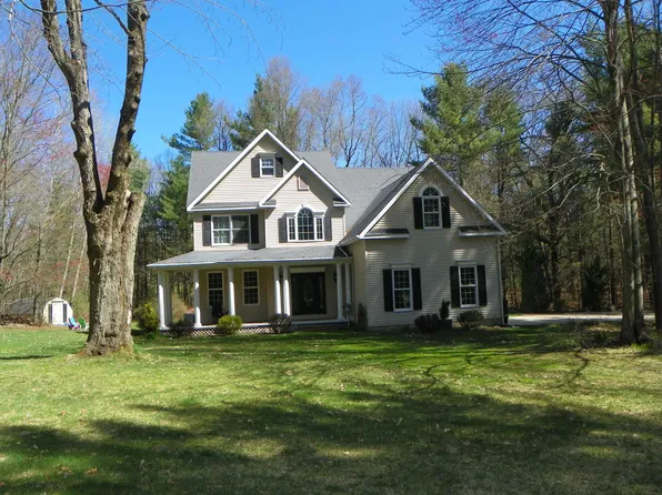 1890 W Spruce St, Harrison, MI 48625
