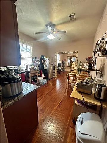 1705 Burdette St — Photo 3