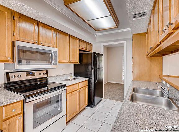 4th image of 14402 Briarpoint St