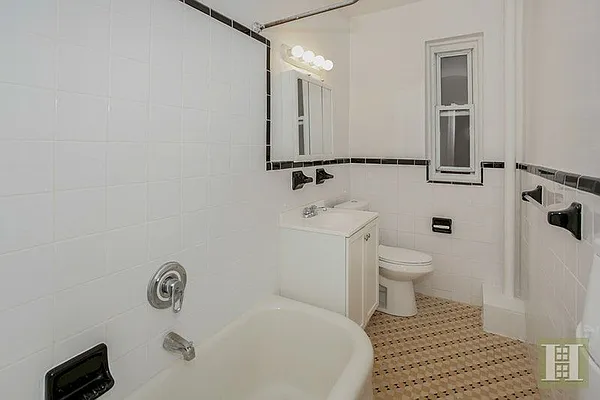 Rented by Halstead Real Estate | media 45