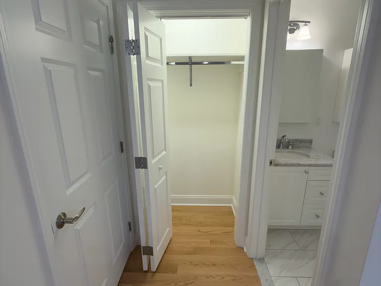 301 Paine Ct — Photo 10