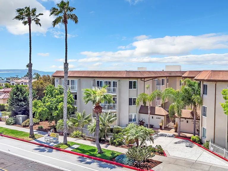 5366 La Jolla Blvd #101C — Photo 33