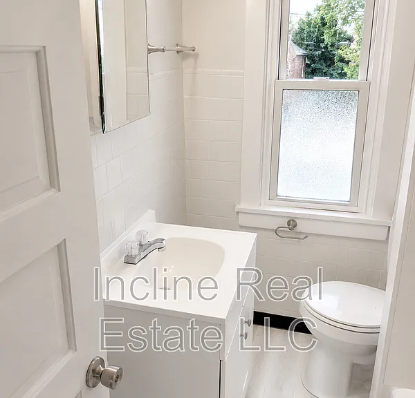 376 Ohio Ave — Photo 6
