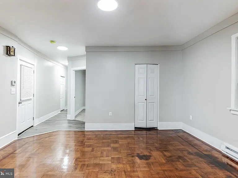312 Pine St #2 — Photo 7
