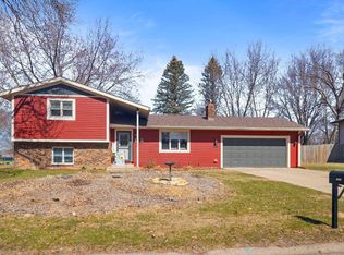 1807 Truman Ct, Northfield, MN 55057