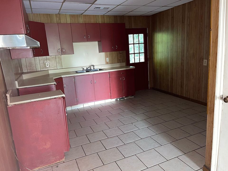 Spruce St 800 800 Spruce St Fort Valley GA Zillow