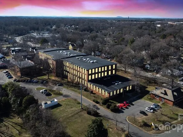 201 S Hoskins Rd APT 314, Charlotte, NC 28208