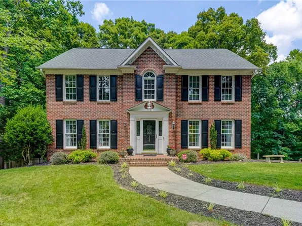 380 Hollinswood Ave, Winston Salem, NC 27103