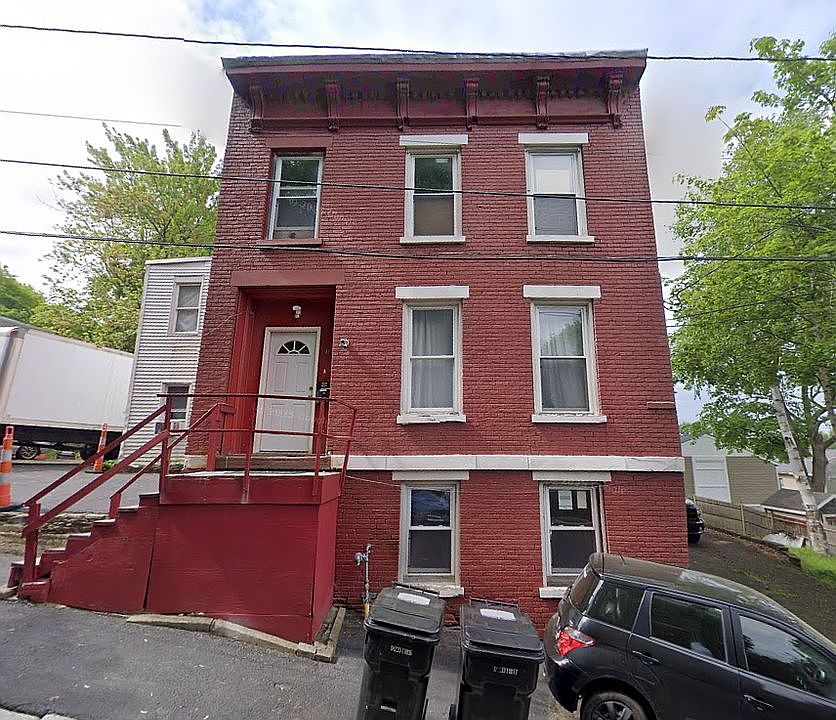 1st image of 96 Hanover St
