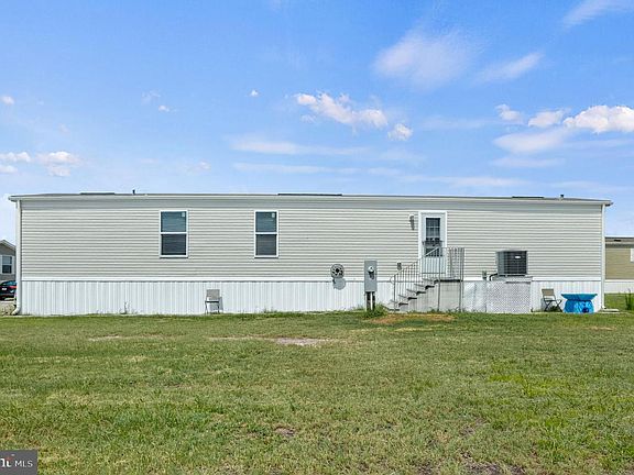 5th image of 38362 Squirrel Rd