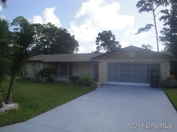 1st image of 1301 Golfview Dr