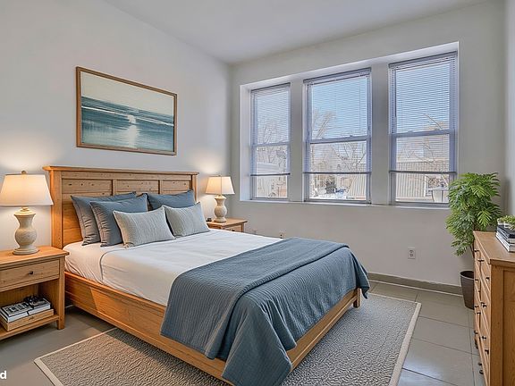 3rd image of 266 Central Ave Floor 1