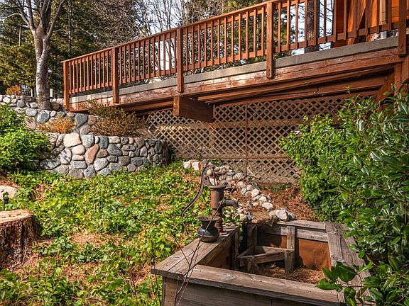 3rd image of 26652 Annandale Ct