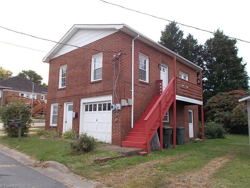 1st image of 206 May St