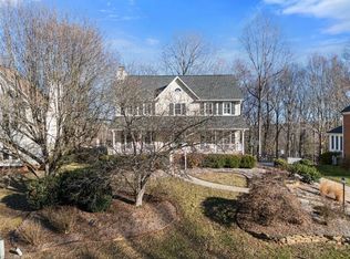 6155 Tennyson Dr, Kernersville, NC 27284