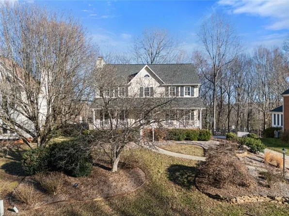 6155 Tennyson Dr, Kernersville, NC 27284