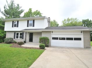 1297 Surrender Ct, Amelia, OH 45102