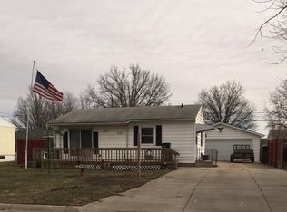 313 Sharon Ave, Marshalltown, IA 50158