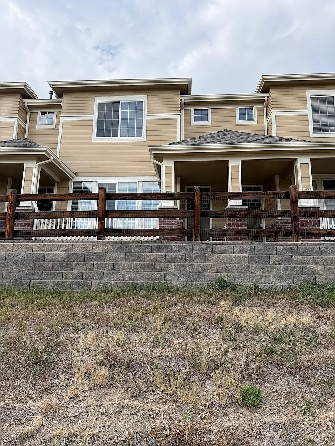 3 bed, 2.5 bath, 1455 sqft, $2,500 — Photo 1