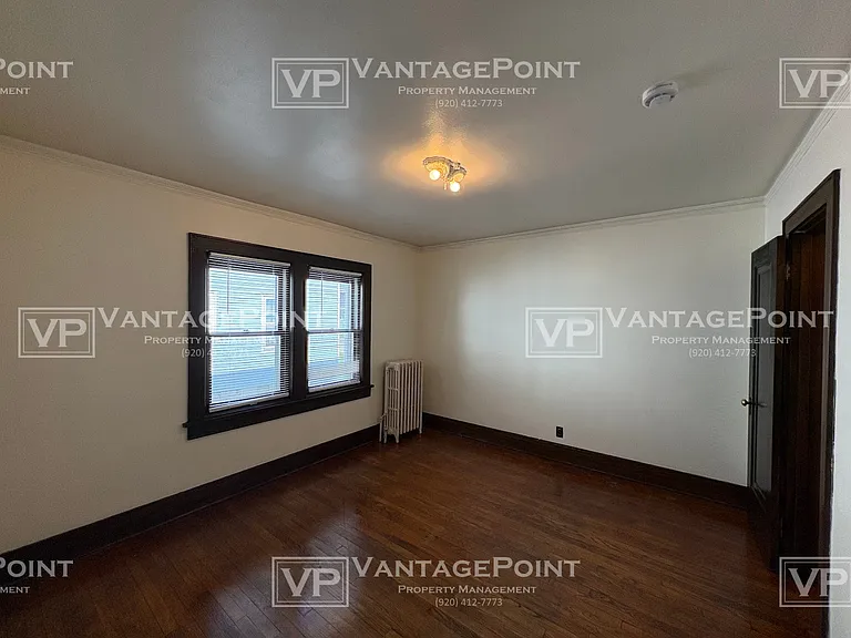 860 Hubbard St — Photo 5