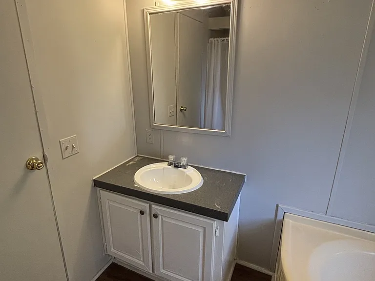 300-26 Ricks Rd — Photo 14