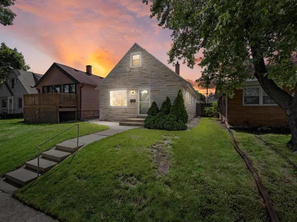 2417 South 62nd STREET, West Allis, WI 53219