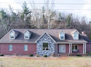 6993 Rawley Pike, Hinton, VA 22831