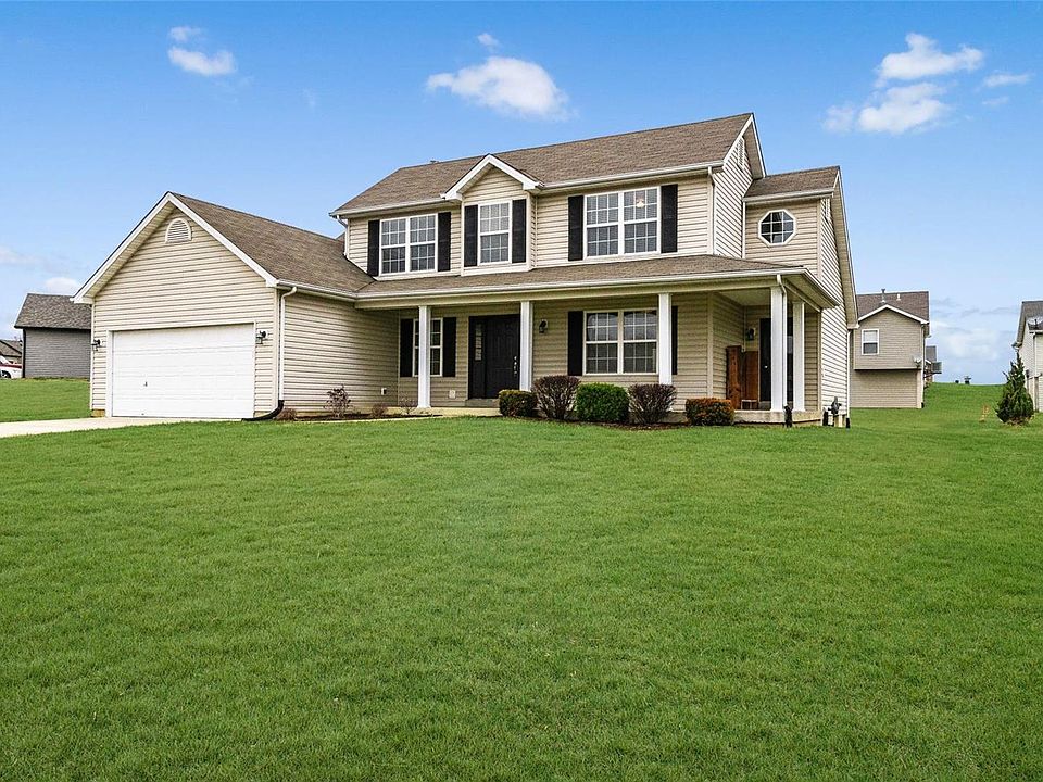 1st image of 290 Glen Forest Dr