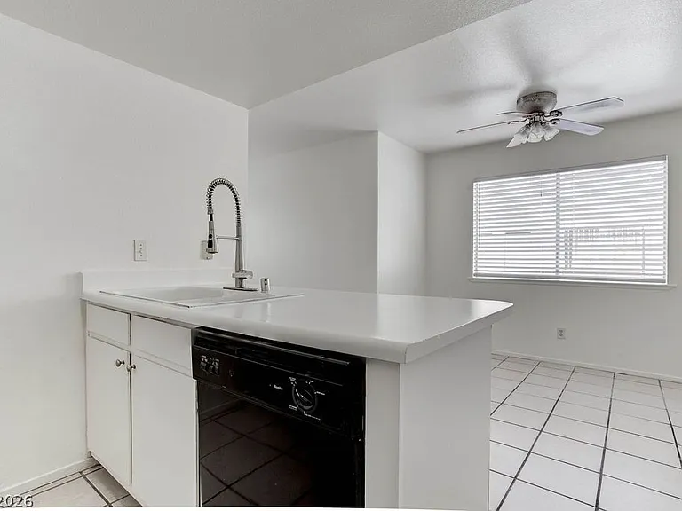 4269 Stewart Ave #1 — Photo 12