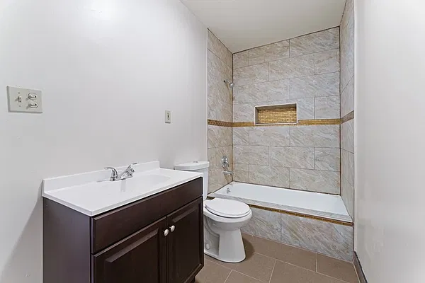 Rented by Corcoran | media 23