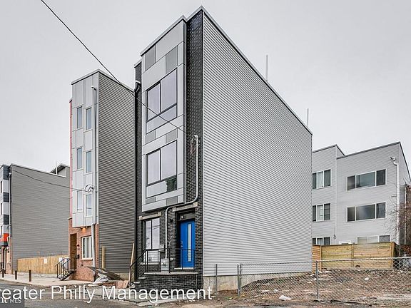 3rd image of 1960 N Orianna St