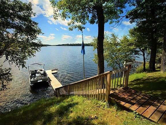 4th image of 5492 Ham Lake Road