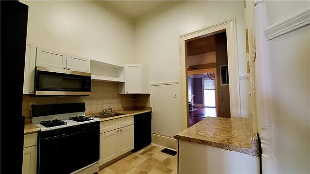 1112 3rd St #B — Photo 9
